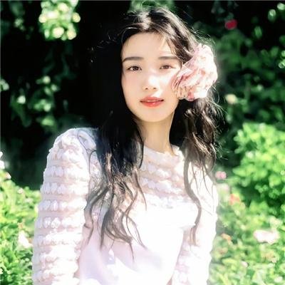 美丽的囚徒 海报