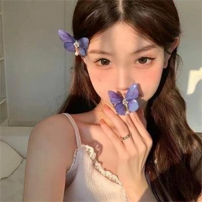 儿女绕心间 海报