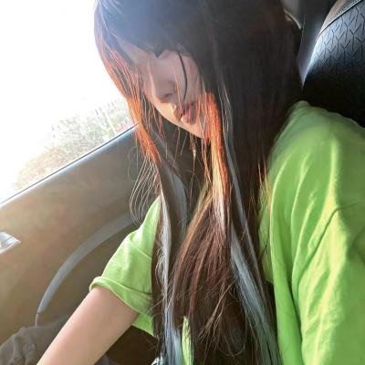 女警出更 海报